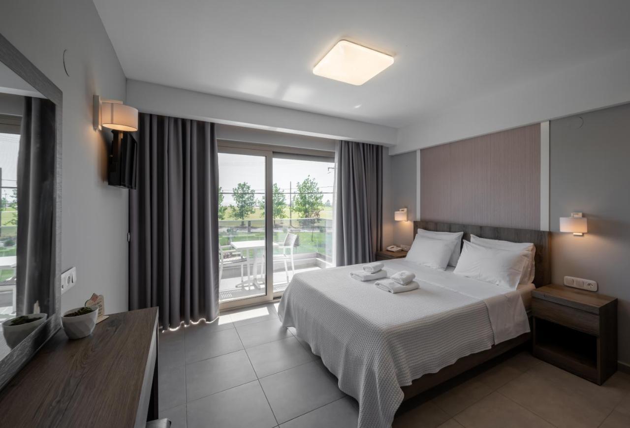 Golden Olympus Rooms Paralía Екстериор снимка