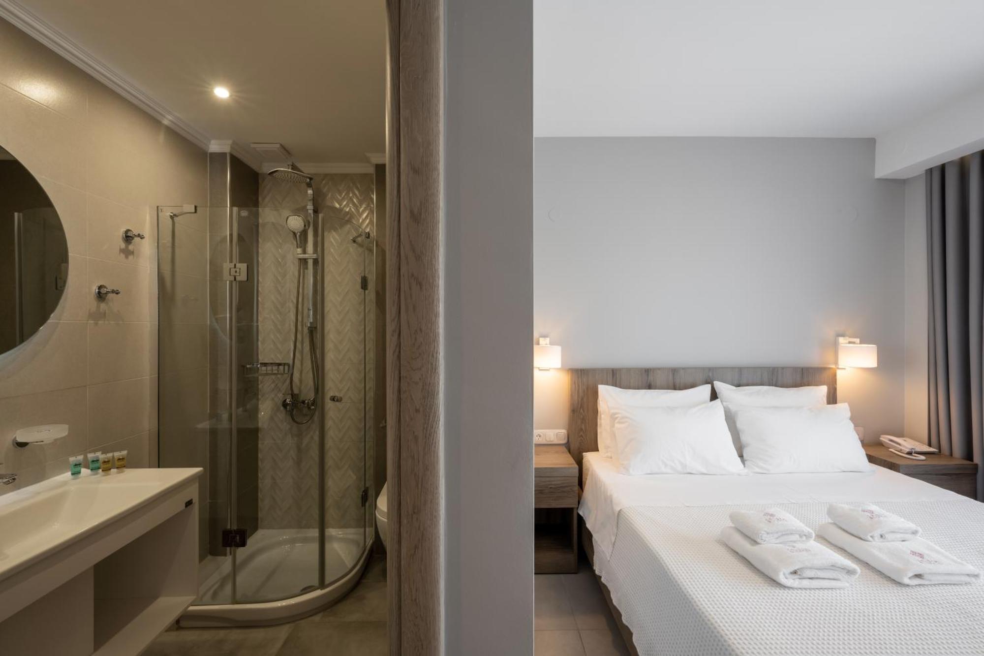 Golden Olympus Rooms Paralía Екстериор снимка